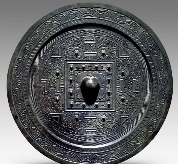 中国漢時代　古銅古鏡　タニチ　148g 東さ6-1203⑤ 中国漢時代 古銅古鏡 タニチ 148g 東さ6-1203⑤ - メルカリ