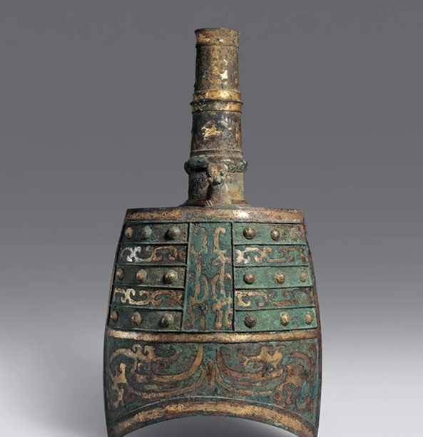 中国古美術品·旧蔵青銅器乐敲擊楽器·立牛銘文編鐘·滇文化·古樂器·文房置物·風水 牛轉吉金：中國青銅器上的牛| 典藏ARTouch.com