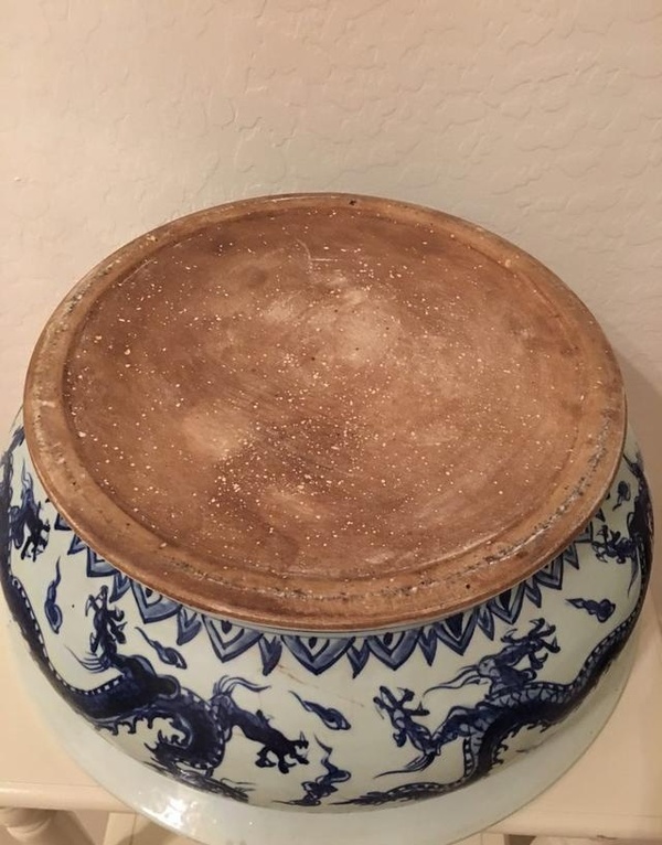 外國回流古瓷器精品，明宣德-青花五龍紋大盤（青花云龍紋折沿盤）