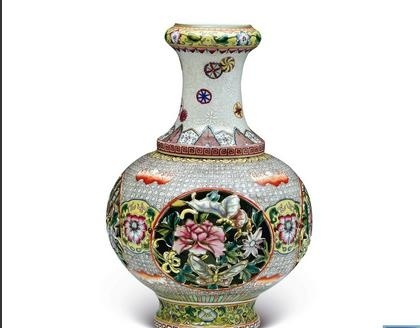 明清彩绘瓷主要器型及拍卖价格